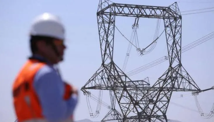 Trabajos de alta y media tensión eléctrica.